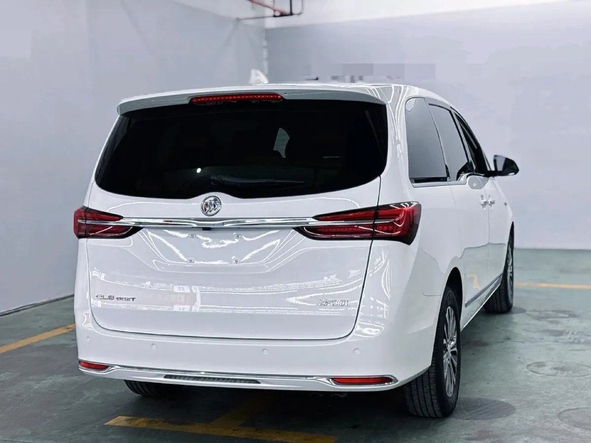 2022 Buick GL8 2.0T 237HP L4 9AT,autocango,china used car exporter,china ev exporter,chinese used car exporter,chinese used ev exporter
