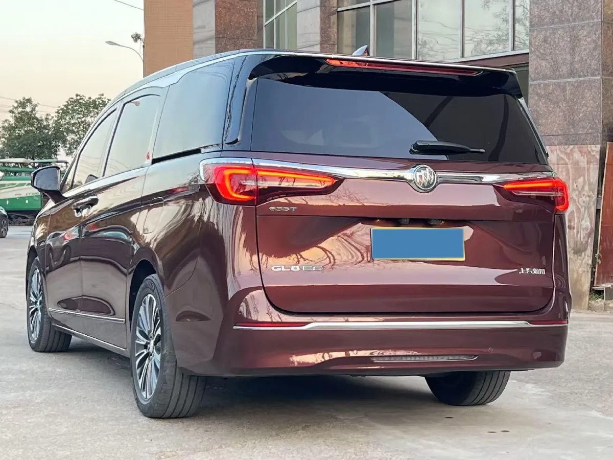 2022 Buick GL8 2.0T 237HP L4 9AT,autocango,china used car exporter,china ev exporter,chinese used car exporter,chinese used ev exporter