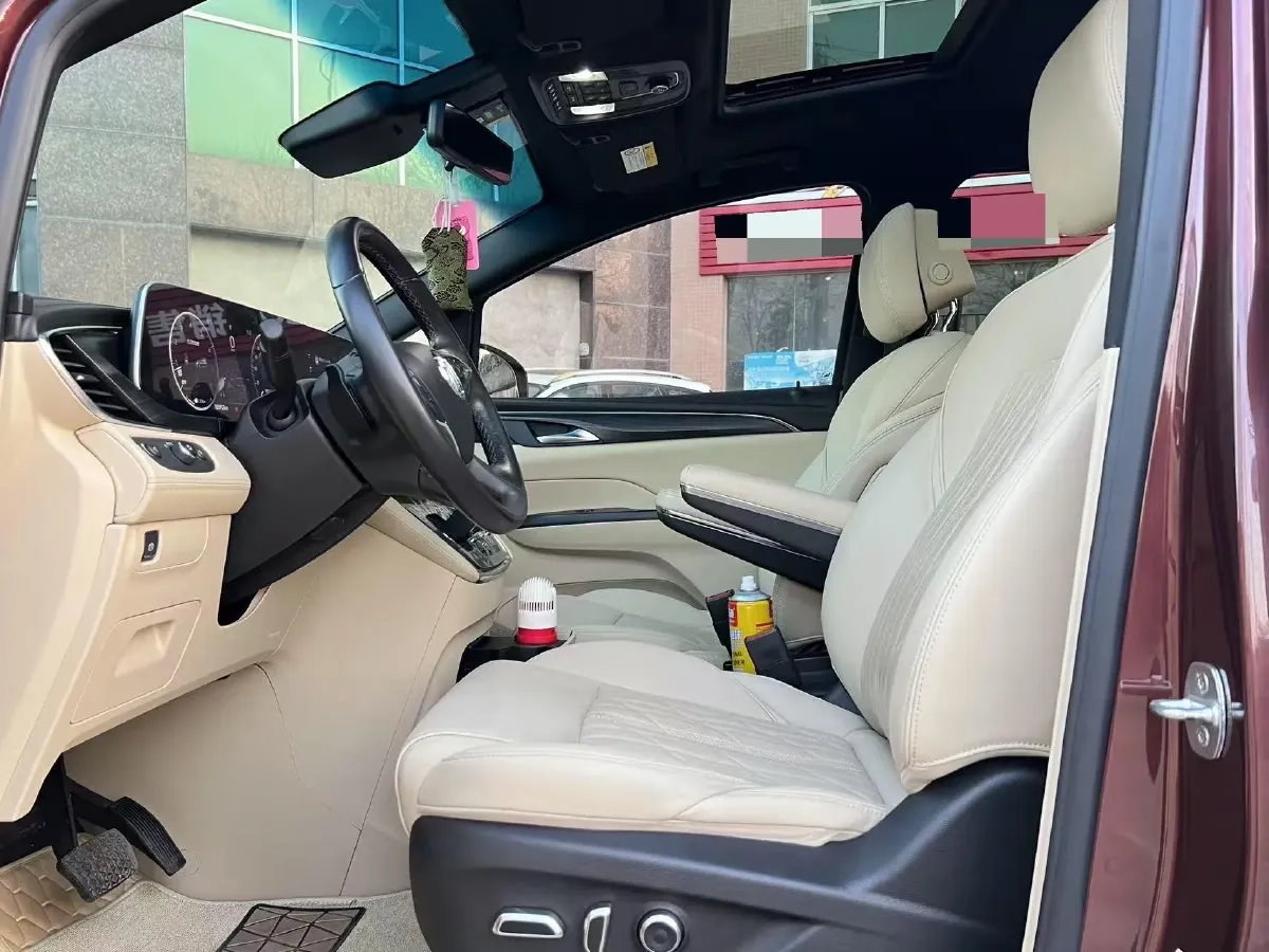 2022 Buick GL8 2.0T 237HP L4 9AT,autocango,china used car exporter,china ev exporter,chinese used car exporter,chinese used ev exporter
