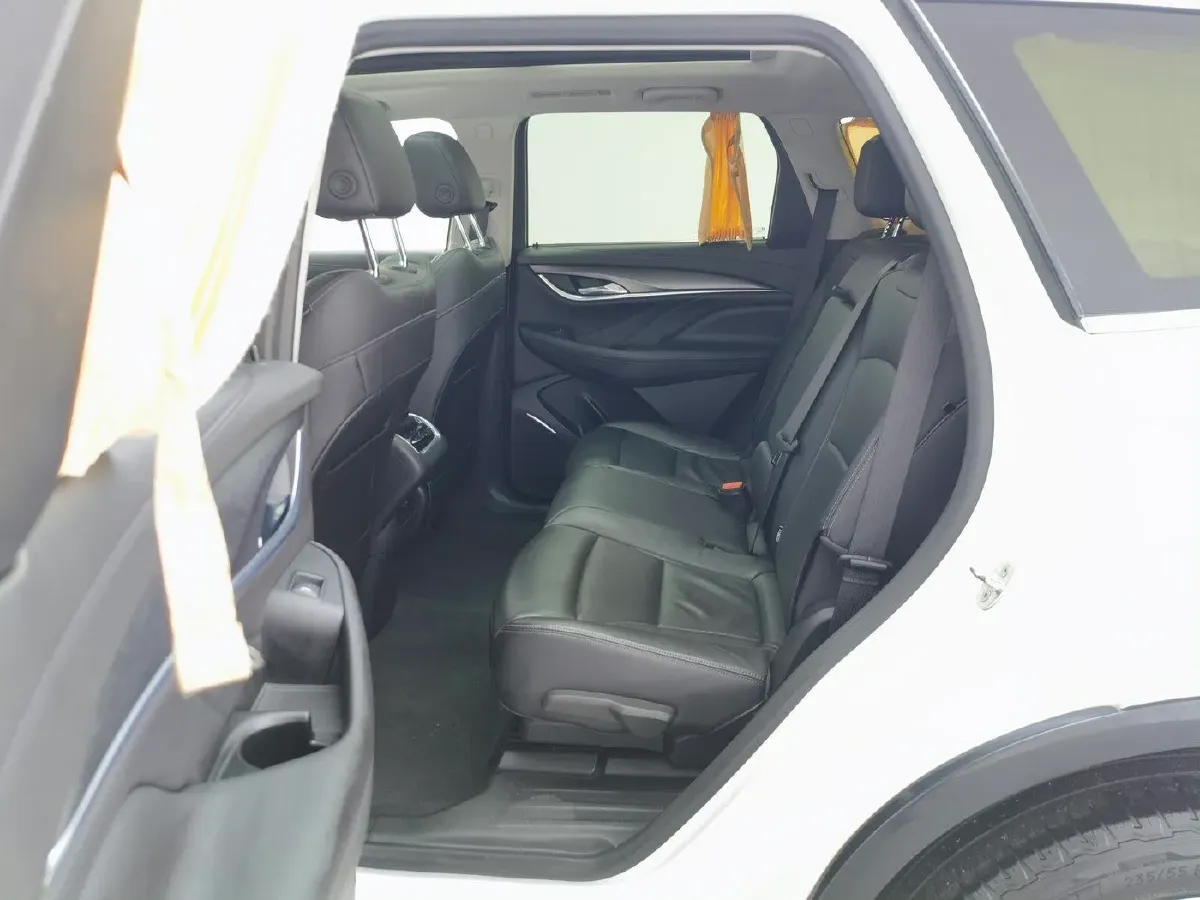 2020 Buick Enclave 2.0T 237HP L4 9AT,autocango,china used car exporter,china ev exporter,chinese used car exporter,chinese used ev exporter