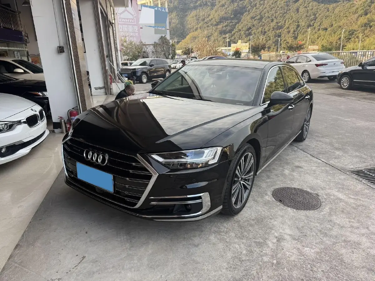 2019 Audi A8 3.0T 340HP V6 8AT