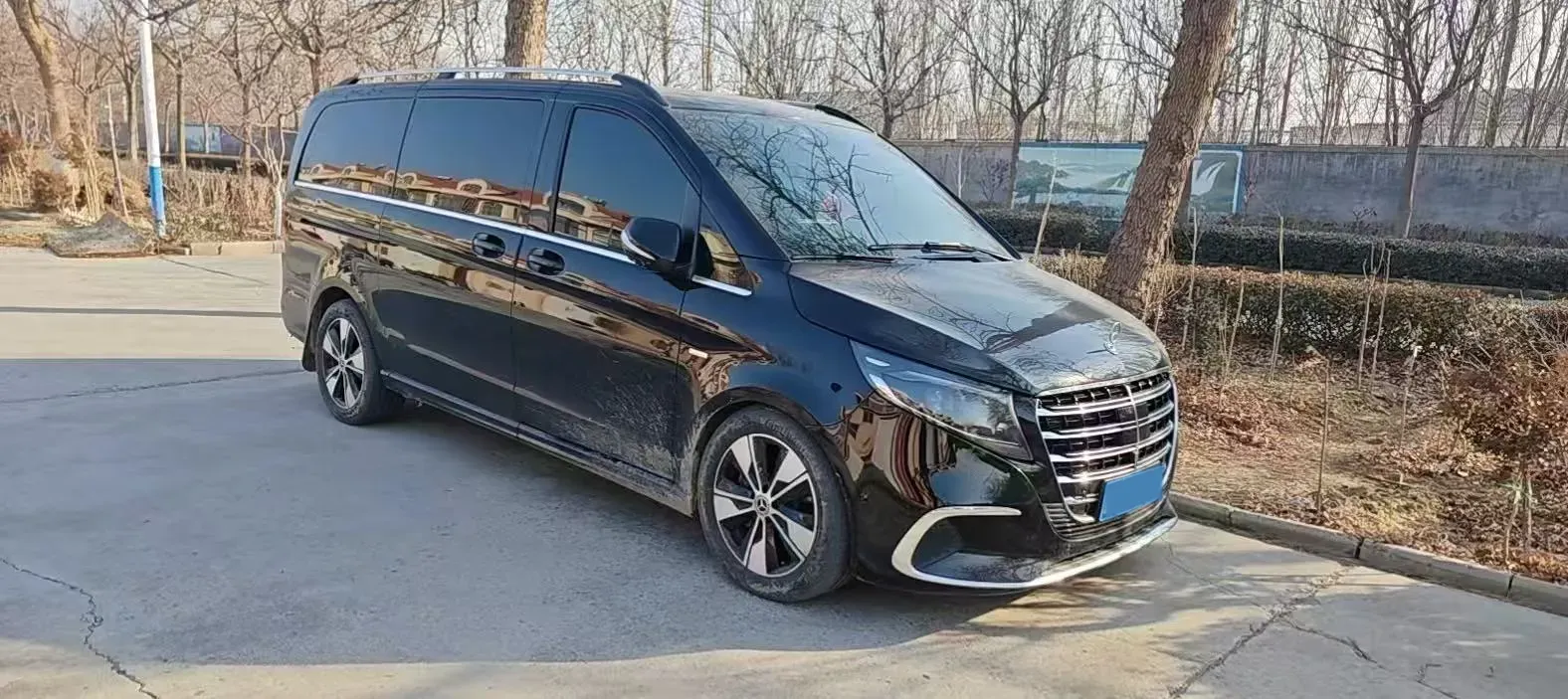 2021 Mercedes-Benz V Class 2.0T 211HP L4 9AT,autocango,china used car exporter,china ev exporter,chinese used car exporter,chinese used ev exporter