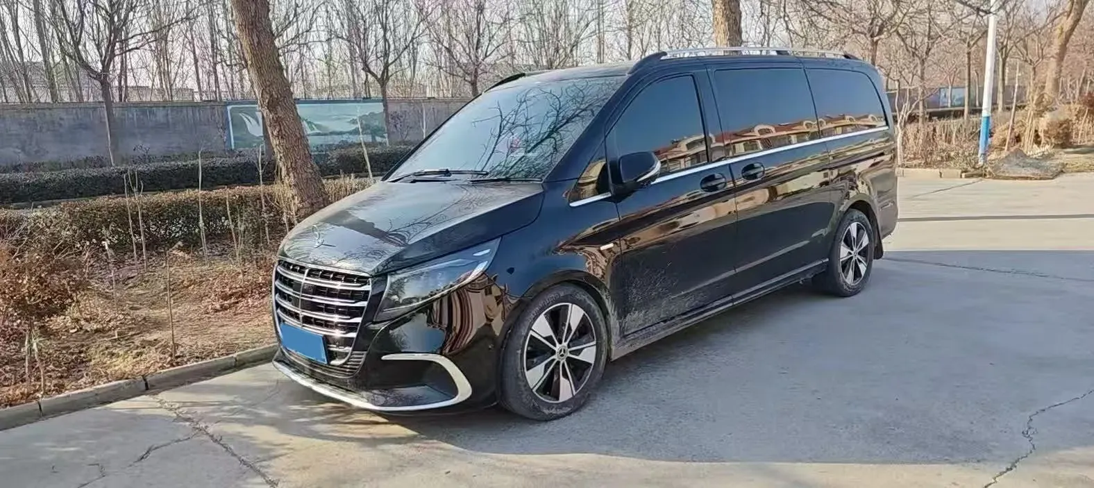 2021 Mercedes-Benz V Class 2.0T 211HP L4 9AT,autocango,china used car exporter,china ev exporter,chinese used car exporter,chinese used ev exporter
