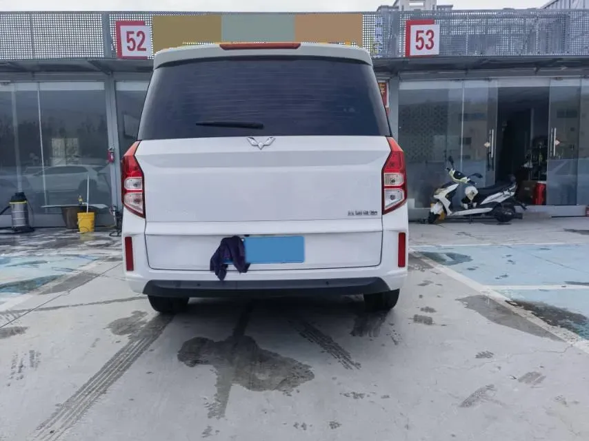 2021 WuLing ZhengChen 1.5T 147HP L4 6MT,autocango,china used car exporter,china ev exporter,chinese used car exporter,chinese used ev exporter