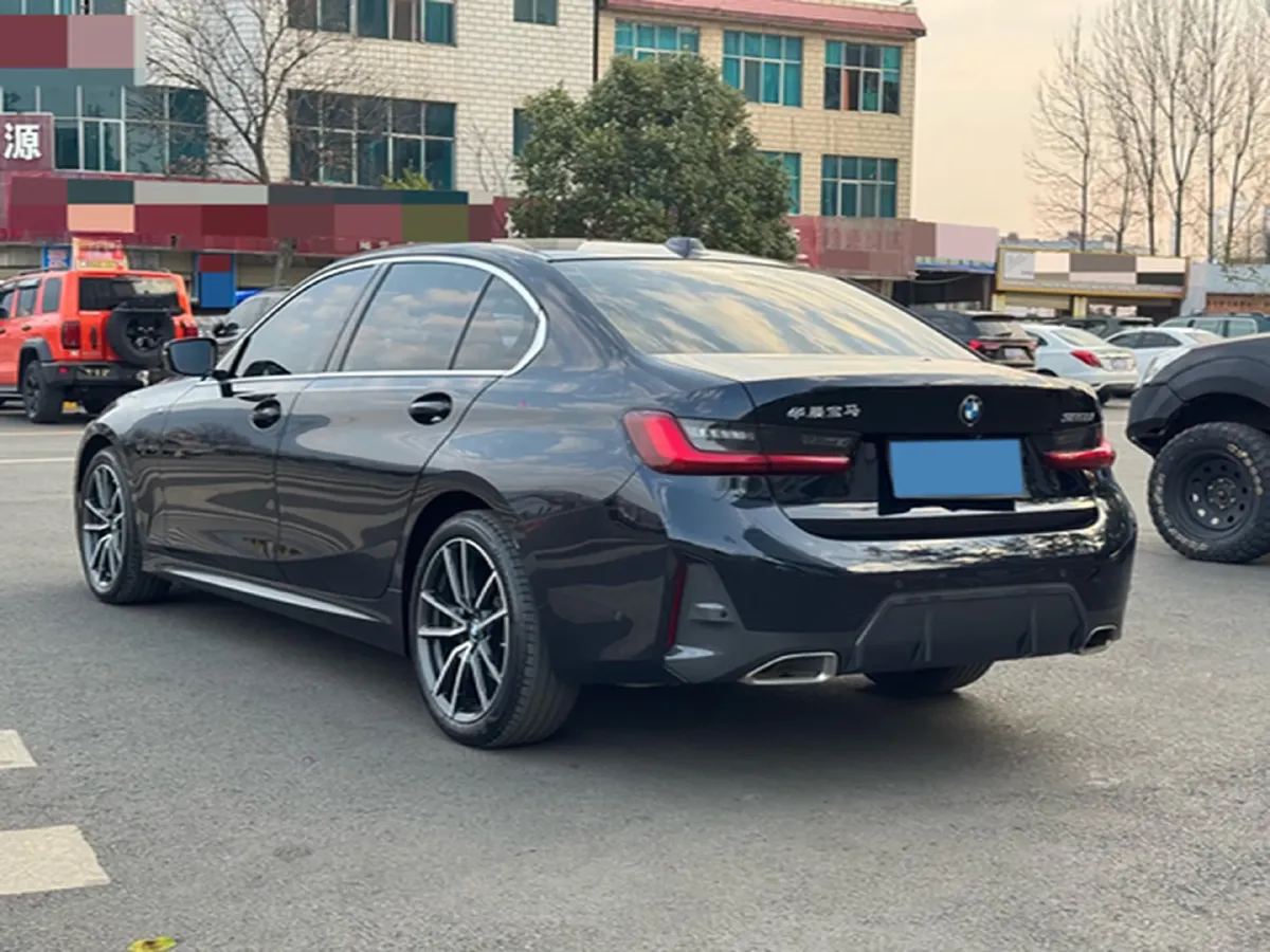2023 BMW 3 Series 2.0T 184HP L4 8AT,autocango,china used car exporter,china ev exporter,chinese used car exporter,chinese used ev exporter