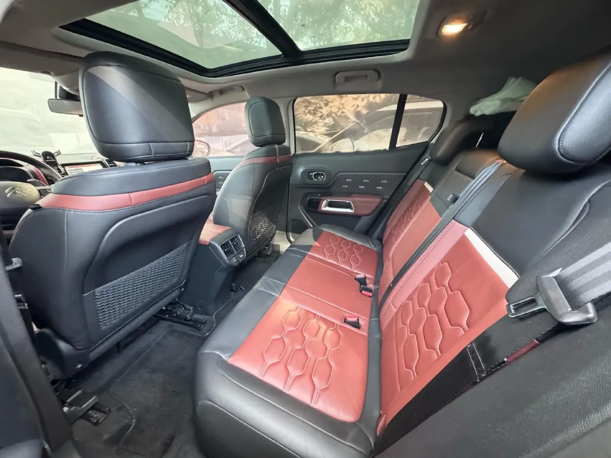 2020 Citroen C5 AircrossS 1.6T 200HP L4 8AT PHEV 12.96KWH,autocango,china used car exporter,china ev exporter,chinese used car exporter,chinese used ev exporter