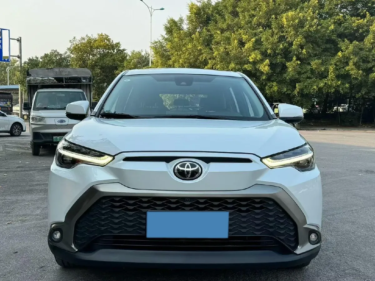 2022 Toyota Frontlander 2.0L 171HP L4 CVT,autocango,china used car exporter,china ev exporter,chinese used car exporter,chinese used ev exporter