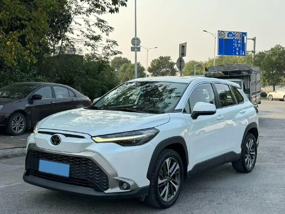 2022 Toyota Frontlander 2.0L 171HP L4 CVT,autocango,china used car exporter,china ev exporter,chinese used car exporter,chinese used ev exporter