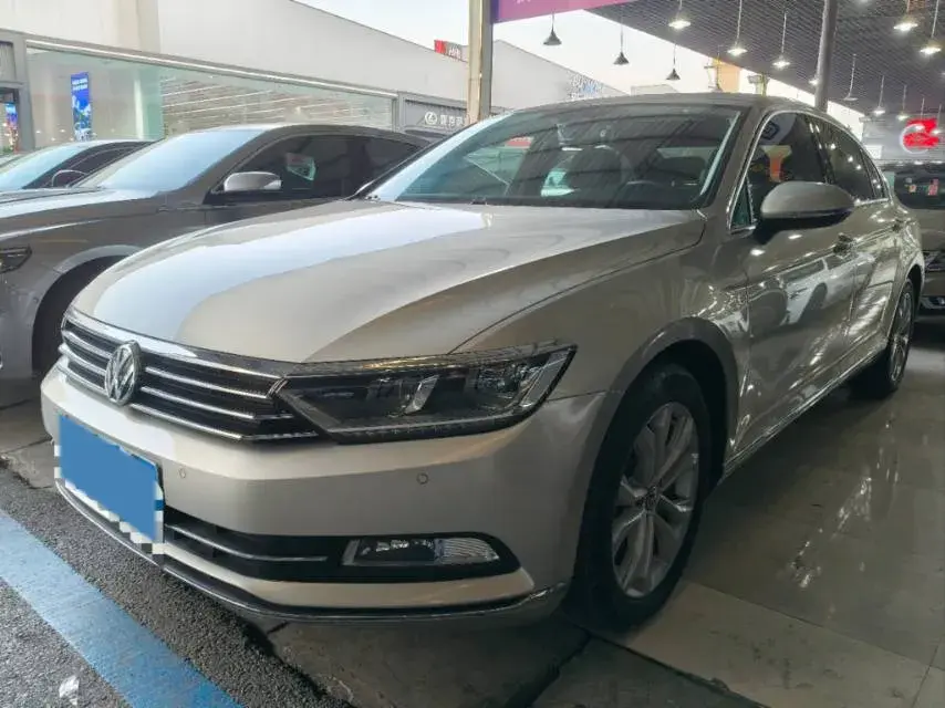 2019 Volkswagen Magotan 2.0T 186HP L4 7DCT