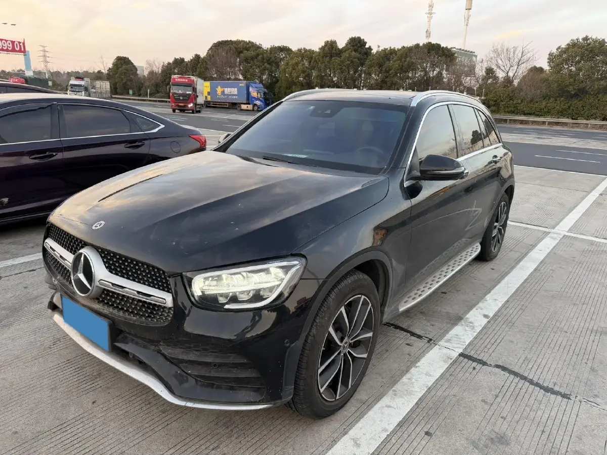2021 Mercedes-Benz GLC Class 2.0T 258HP L4 9AT