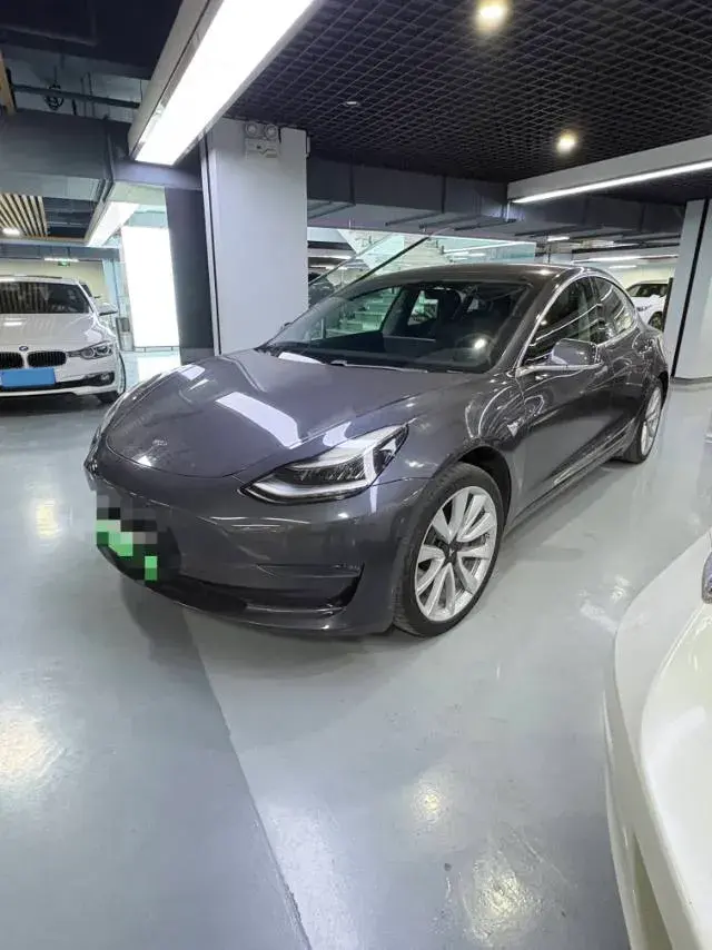 2020 Tesla Model 3 BEV 52KWH
