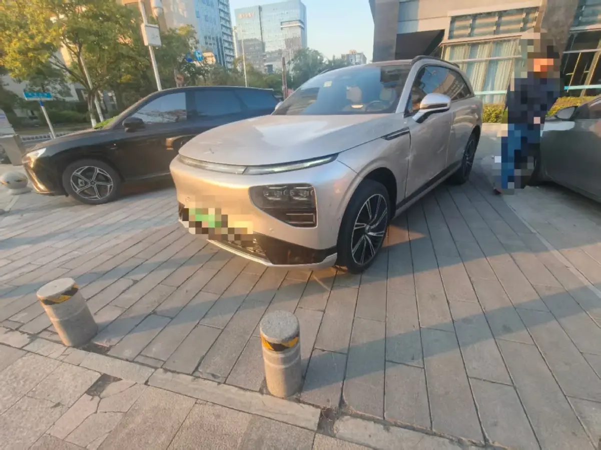 2024 Xpeng G9 BEV 78.2KWH