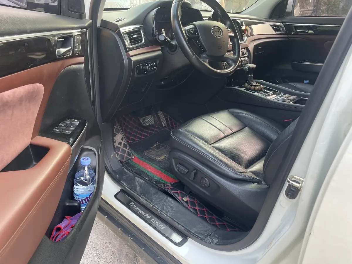 2017 GAC Trumpchi GS8 2.0T 201HP L4 6AT,autocango,china used car exporter,china ev exporter,chinese used car exporter,chinese used ev exporter