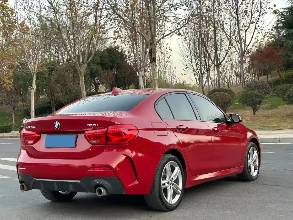 2020 BMW 1 Series 1.5T 140HP L3 7DCT,autocango,china used car exporter,china ev exporter,chinese used car exporter,chinese used ev exporter