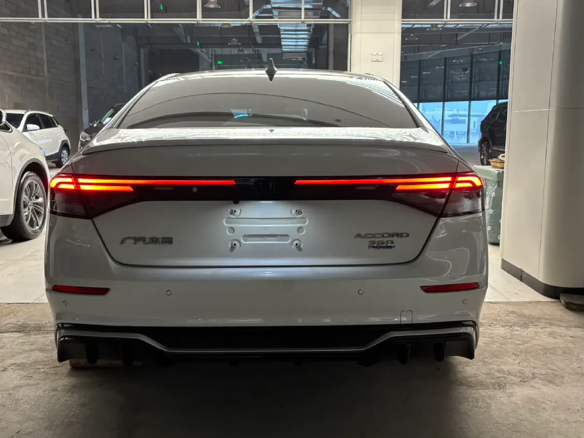 2023 Honda Accord 1.5T 192HP L4 CVT,autocango,china used car exporter,china ev exporter,chinese used car exporter,chinese used ev exporter