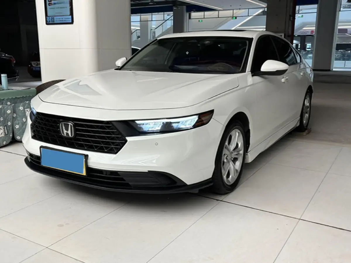 2023 Honda Accord 1.5T 192HP L4 CVT