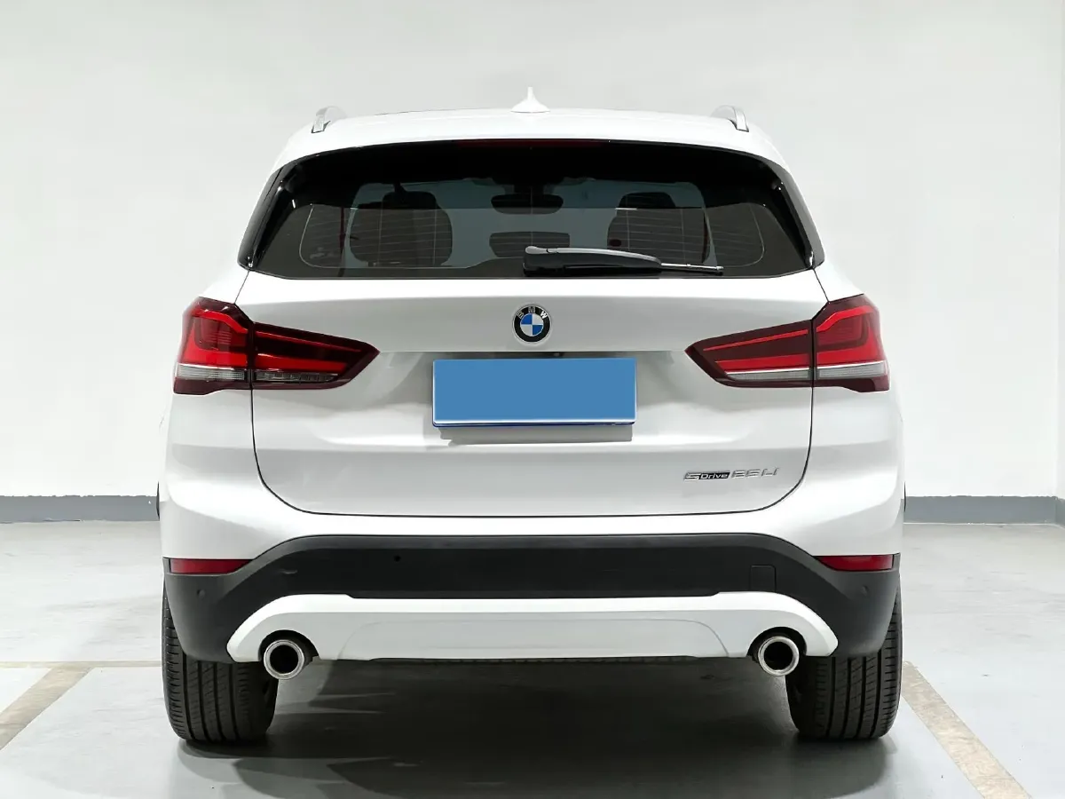 2021 BMW X1 2.0T 192HP L4 7DCT,autocango,china used car exporter,china ev exporter,chinese used car exporter,chinese used ev exporter