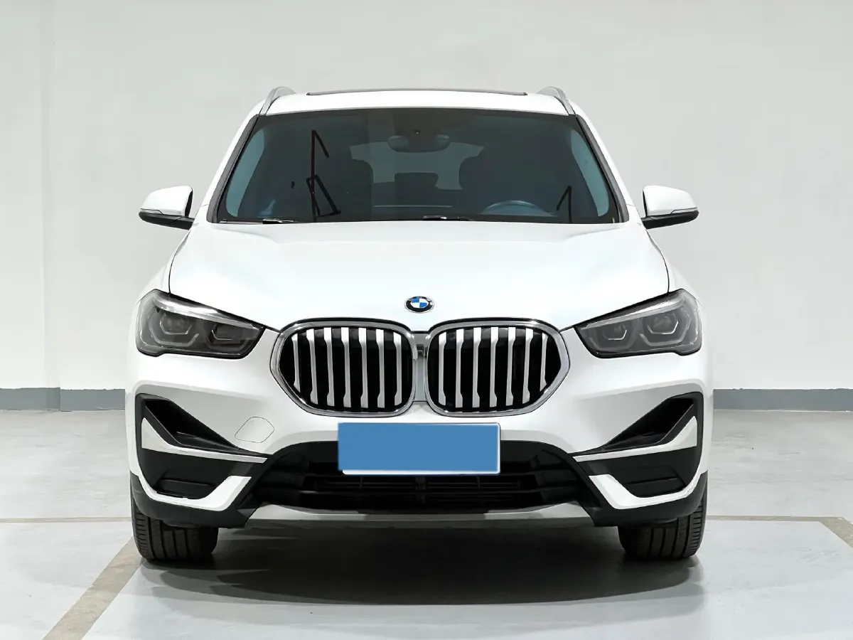 2021 BMW X1 2.0T 192HP L4 7DCT,autocango,china used car exporter,china ev exporter,chinese used car exporter,chinese used ev exporter