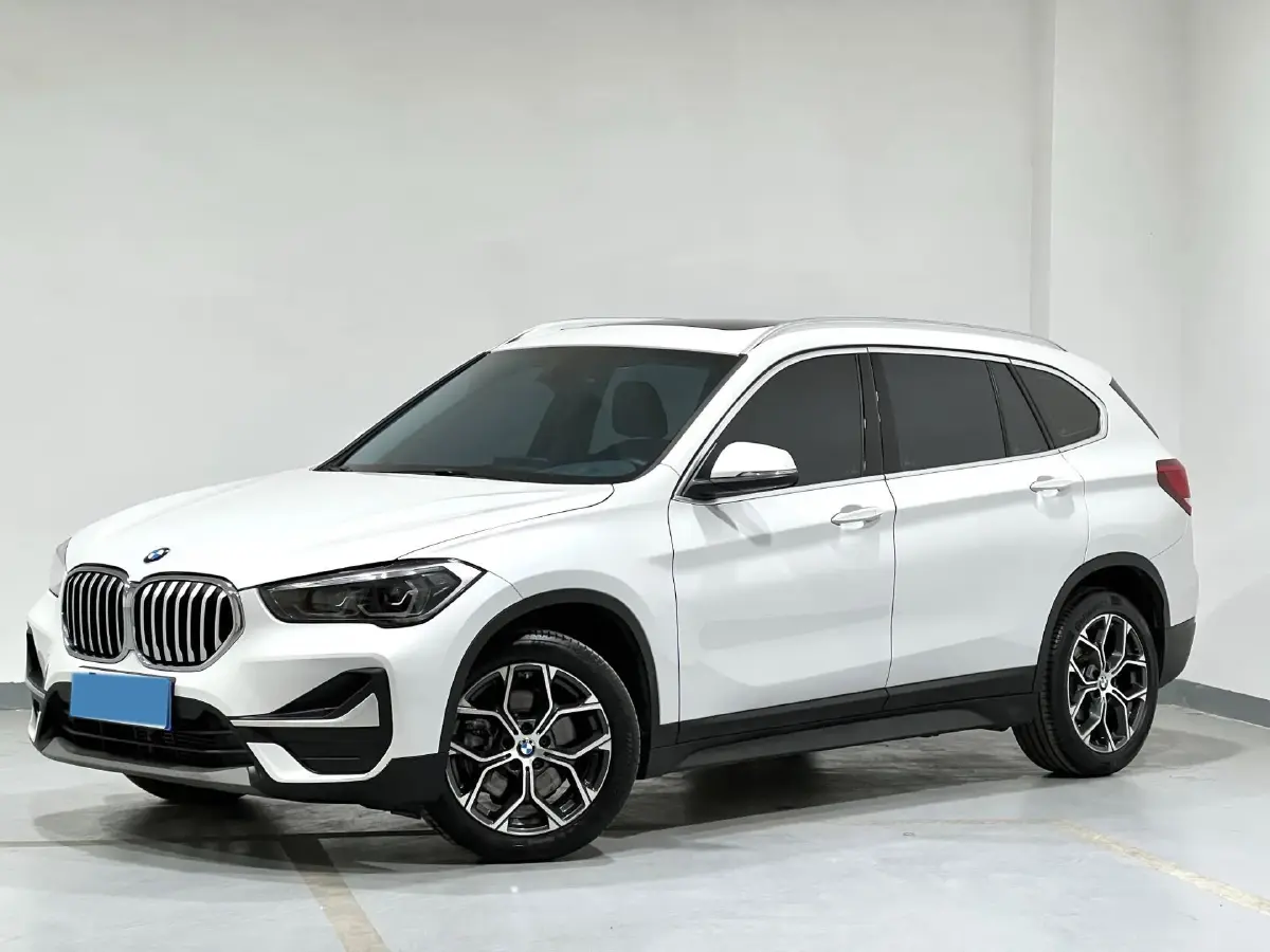 2021 BMW X1 2.0T 192HP L4 7DCT