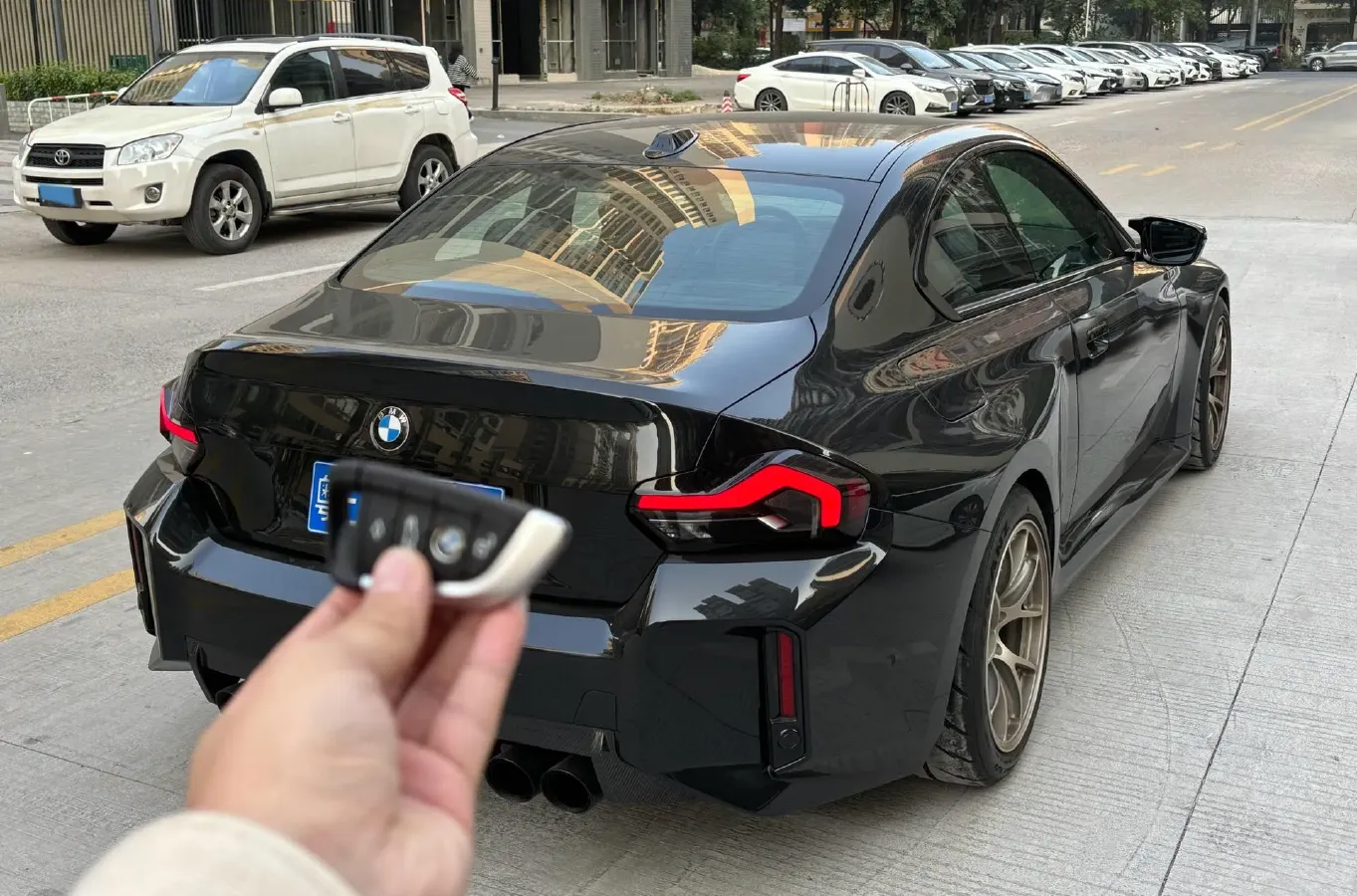 2023 BMW M2 3.0T 460HP L6 8AT,autocango,china used car exporter,china ev exporter,chinese used car exporter,chinese used ev exporter