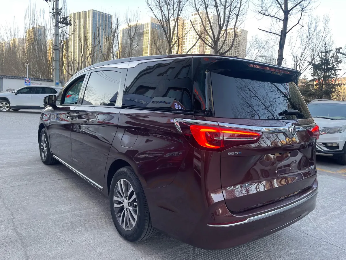 2022 Buick GL8 2.0T 237HP L4 9AT,autocango,china used car exporter,china ev exporter,chinese used car exporter,chinese used ev exporter