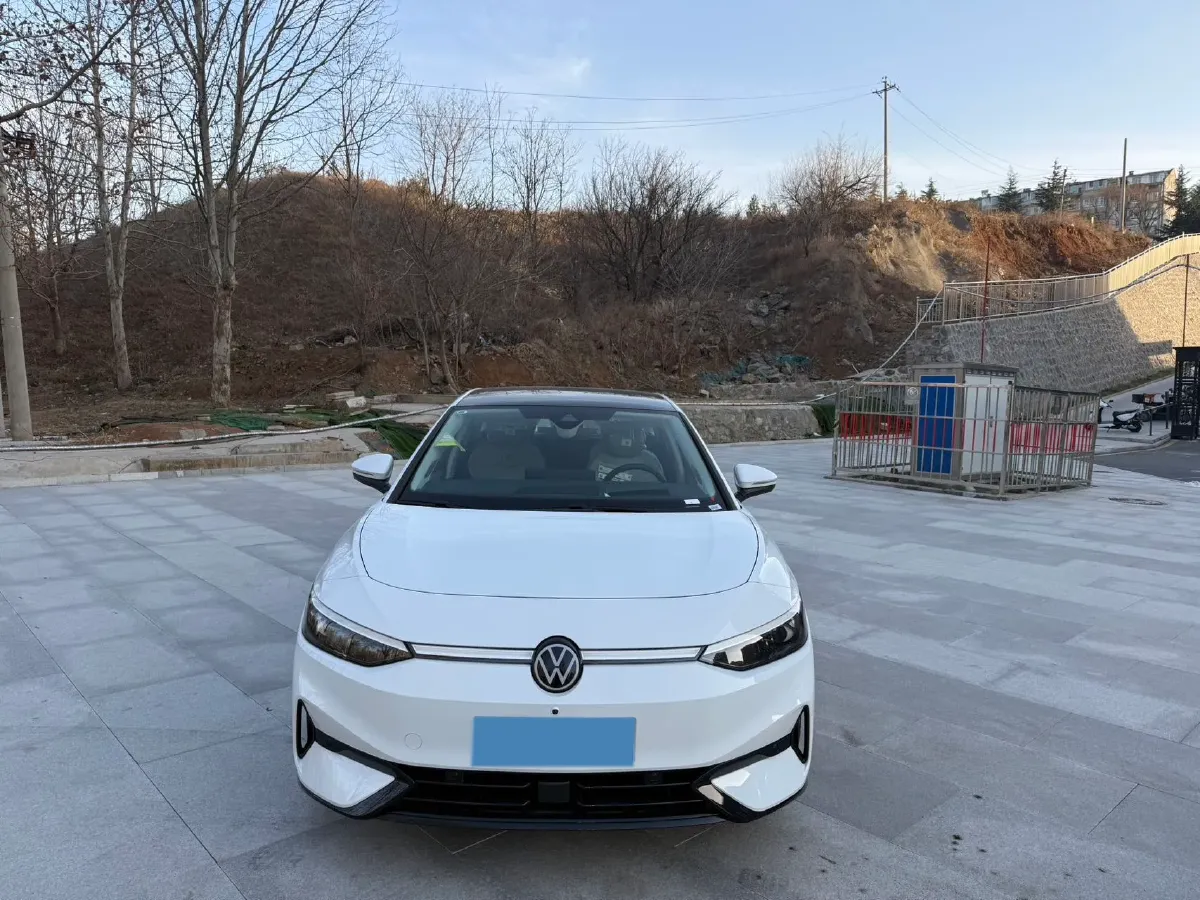 2024 Volkswagen ID.7 Vizzion BEV 84.8KWH,autocango,china used car exporter,china ev exporter,chinese used car exporter,chinese used ev exporter