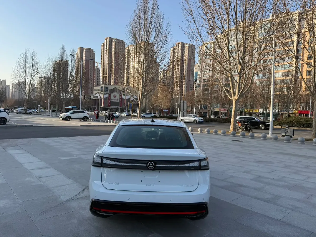 2024 Volkswagen ID.7 Vizzion BEV 84.8KWH,autocango,china used car exporter,china ev exporter,chinese used car exporter,chinese used ev exporter