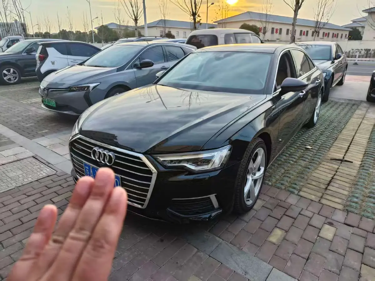 2021 Audi A6L 3.0T 340HP V6 7DCT