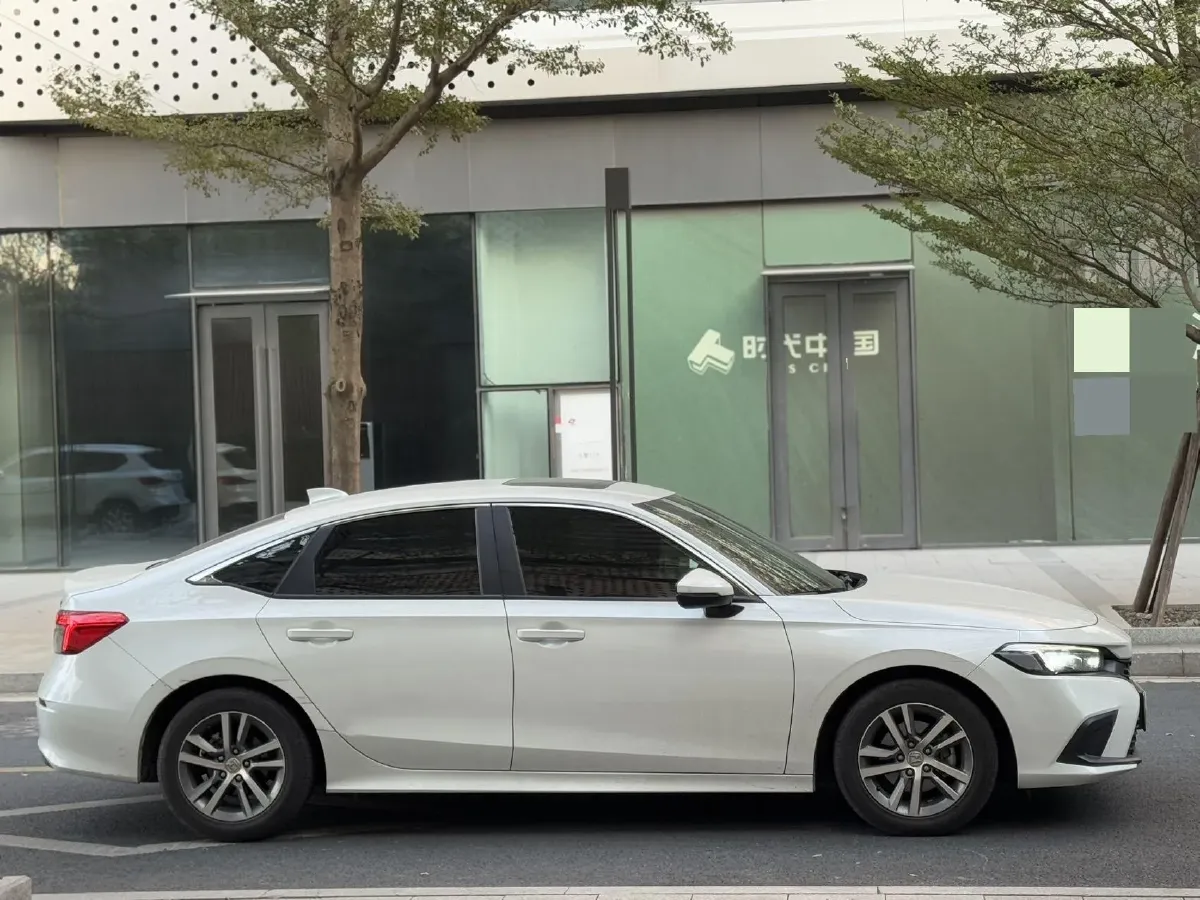 2022 Honda Civic 1.5T 182HP L4 CVT,autocango,china used car exporter,china ev exporter,chinese used car exporter,chinese used ev exporter
