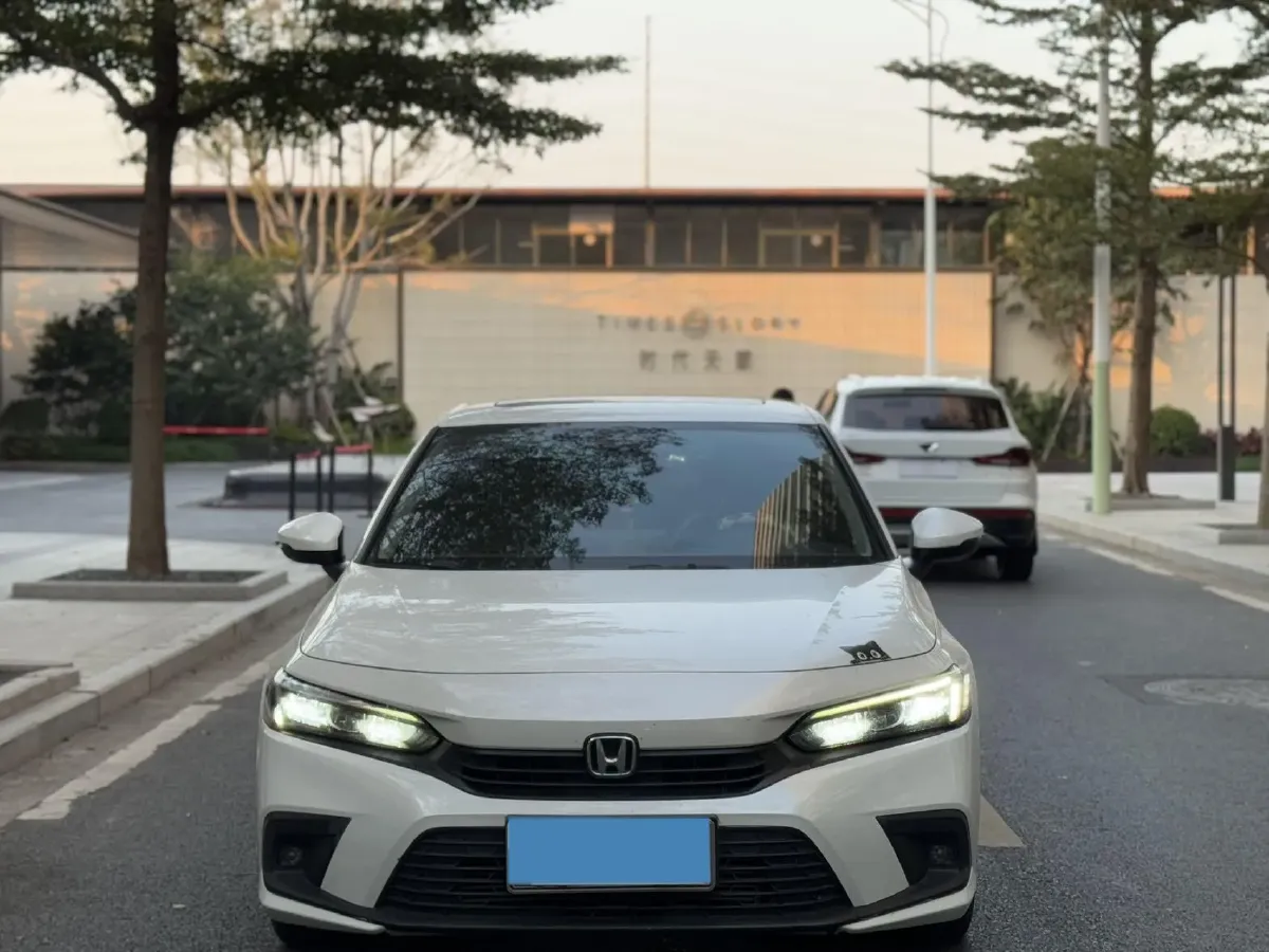 2022 Honda Civic 1.5T 182HP L4 CVT,autocango,china used car exporter,china ev exporter,chinese used car exporter,chinese used ev exporter