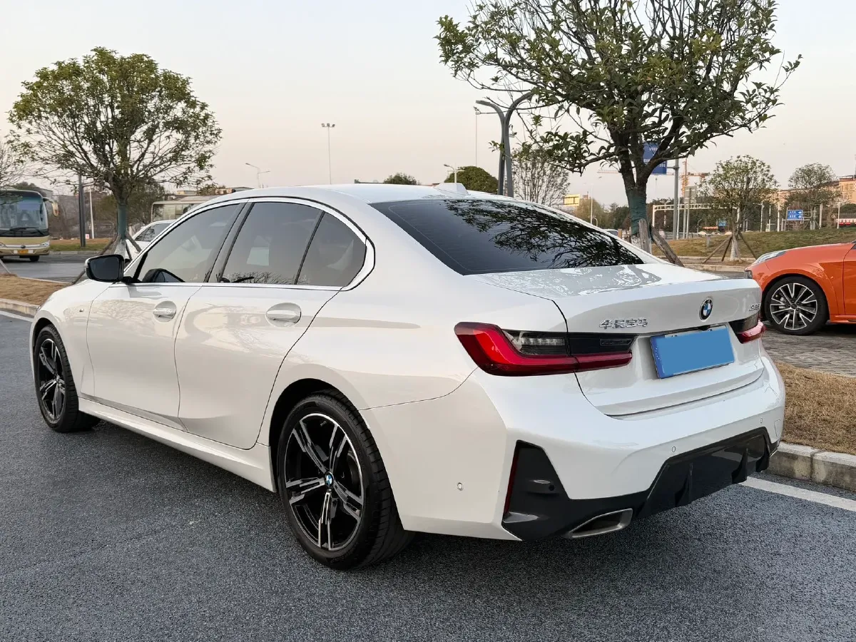 2023 BMW 3 Series 2.0T 184HP L4 8AT,autocango,china used car exporter,china ev exporter,chinese used car exporter,chinese used ev exporter