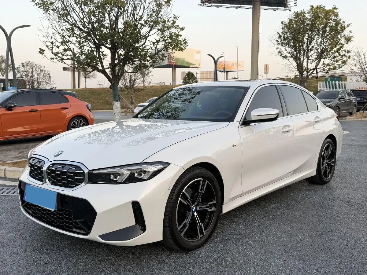 2023 BMW 3 Series 2.0T 184HP L4 8AT,autocango,china used car exporter,china ev exporter,chinese used car exporter,chinese used ev exporter