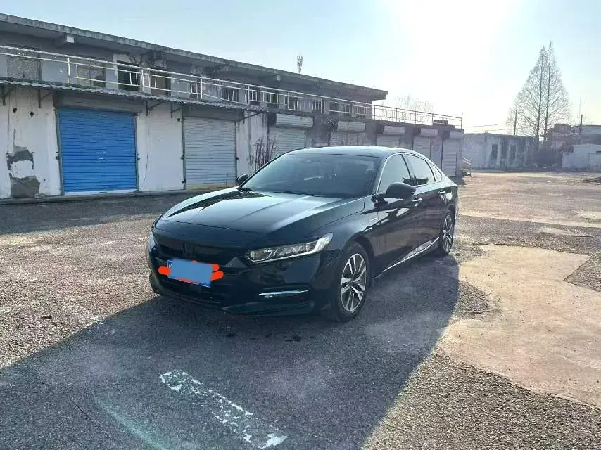 2018 Honda Accord 2.0L 146HP L4 E-CVT Hybrid
