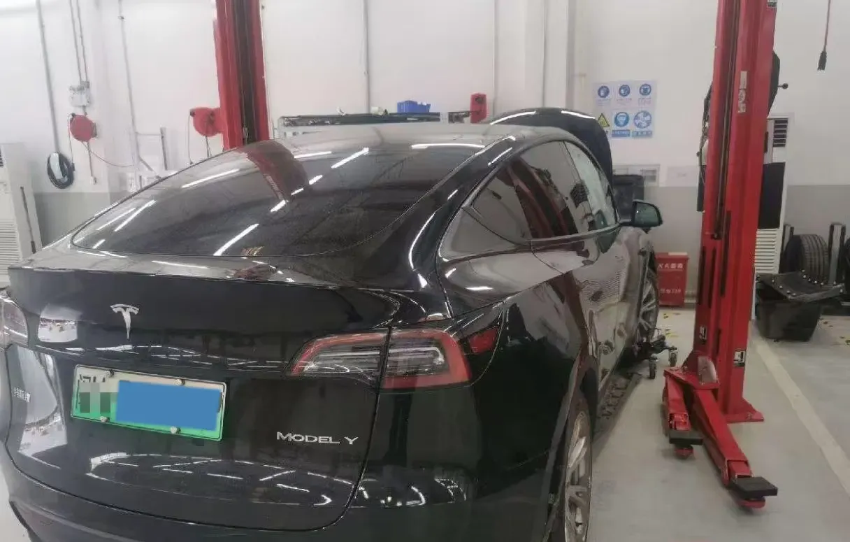 2022 Tesla Model Y BEV 60KWH,autocango,china used car exporter,china ev exporter,chinese used car exporter,chinese used ev exporter