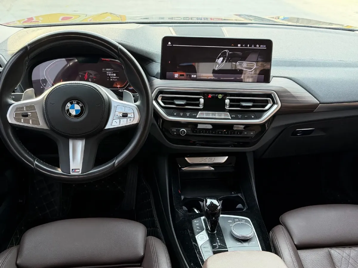 2022 BMW X3 2.0T 252HP L4 8AT,autocango,china used car exporter,china ev exporter,chinese used car exporter,chinese used ev exporter