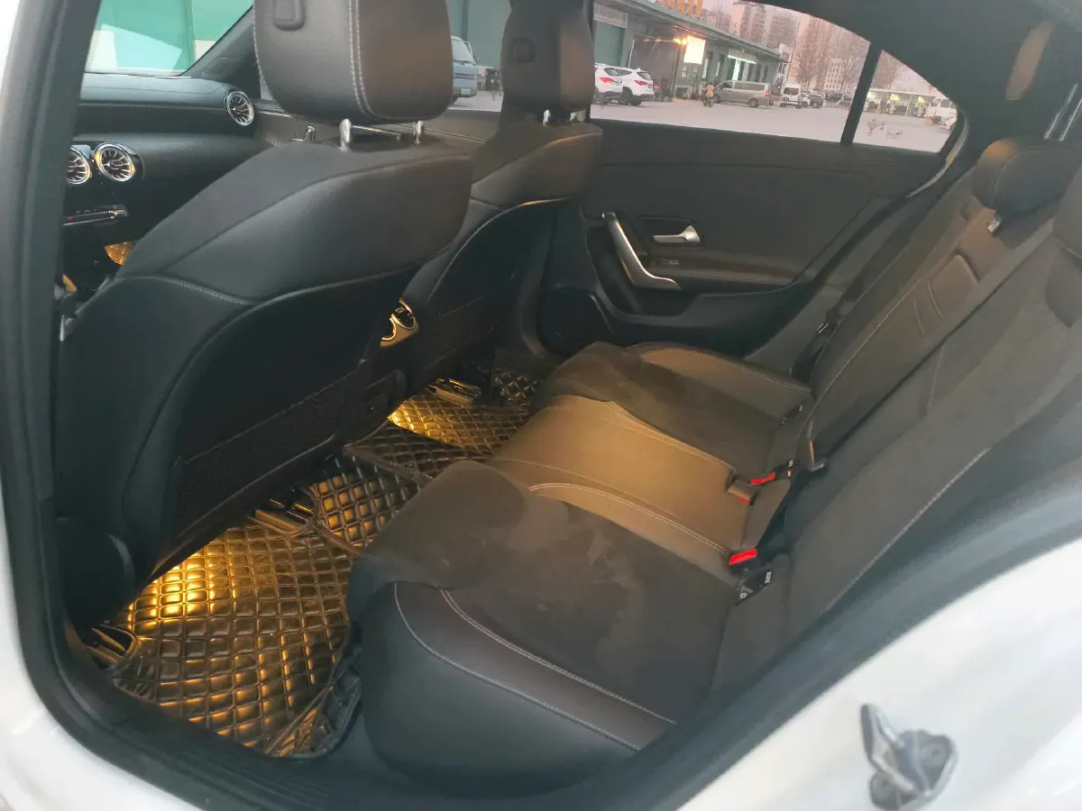 2022 Mercedes-Benz A Class 1.3T 163HP L4 7DCT,autocango,china used car exporter,china ev exporter,chinese used car exporter,chinese used ev exporter