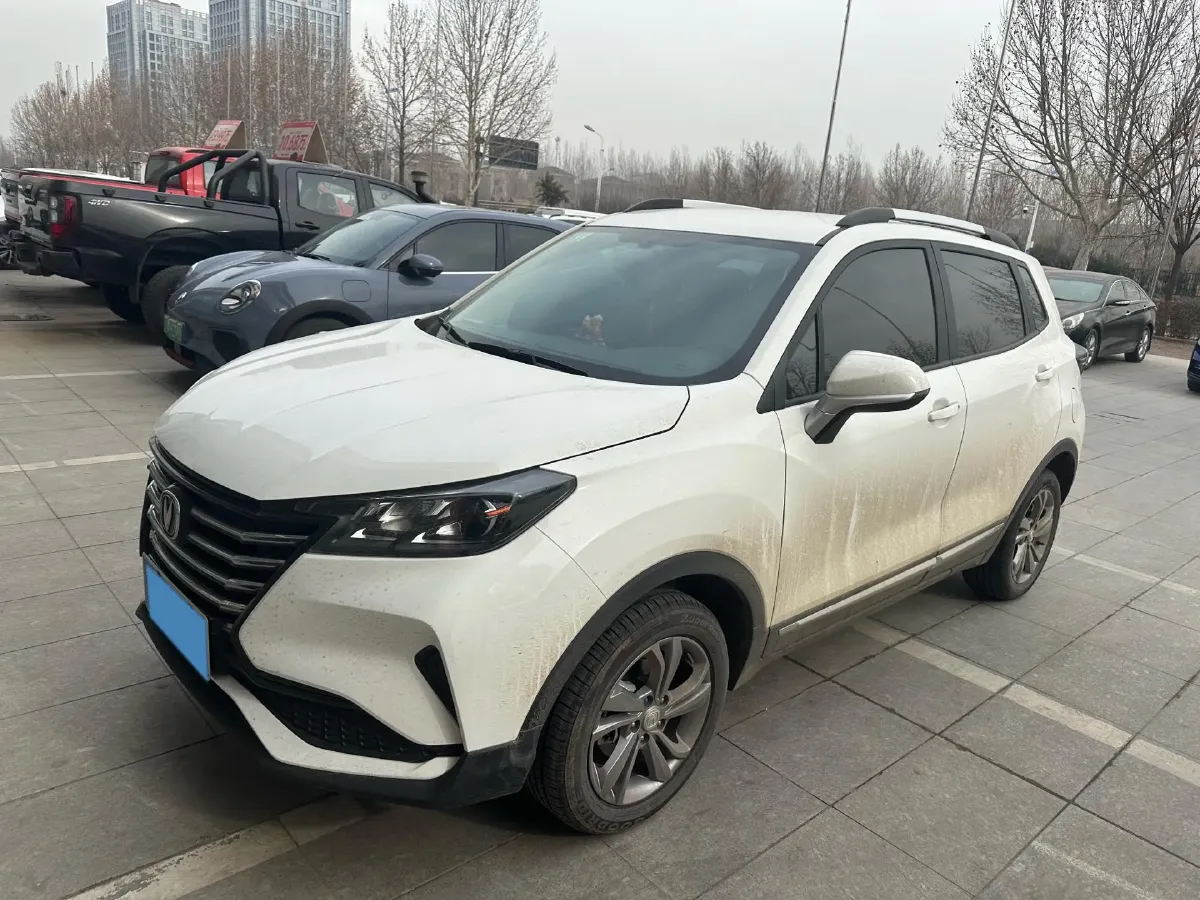 2021 ChangAn CS15 1.5L 107HP L4 5MT,autocango,china used car exporter,china ev exporter,chinese used car exporter,chinese used ev exporter