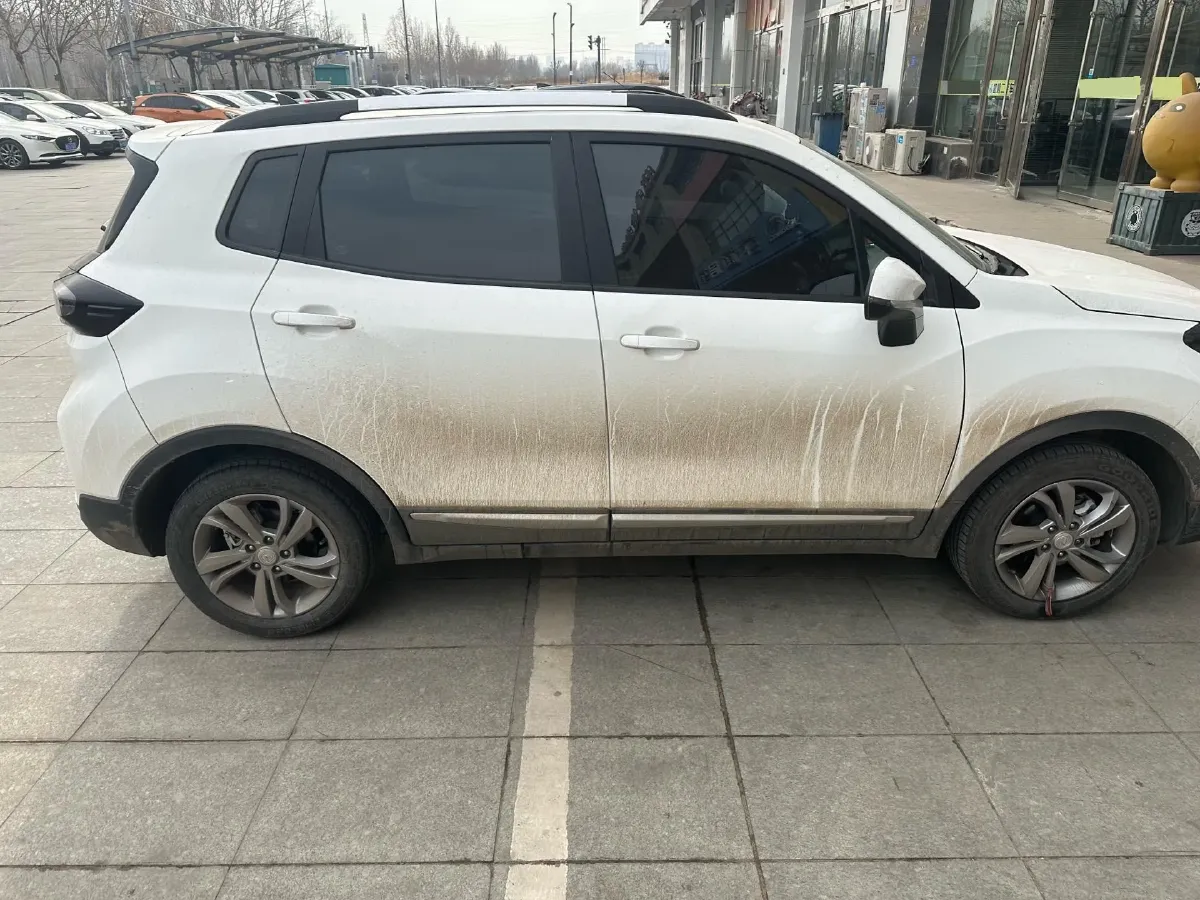 2021 ChangAn CS15 1.5L 107HP L4 5MT,autocango,china used car exporter,china ev exporter,chinese used car exporter,chinese used ev exporter