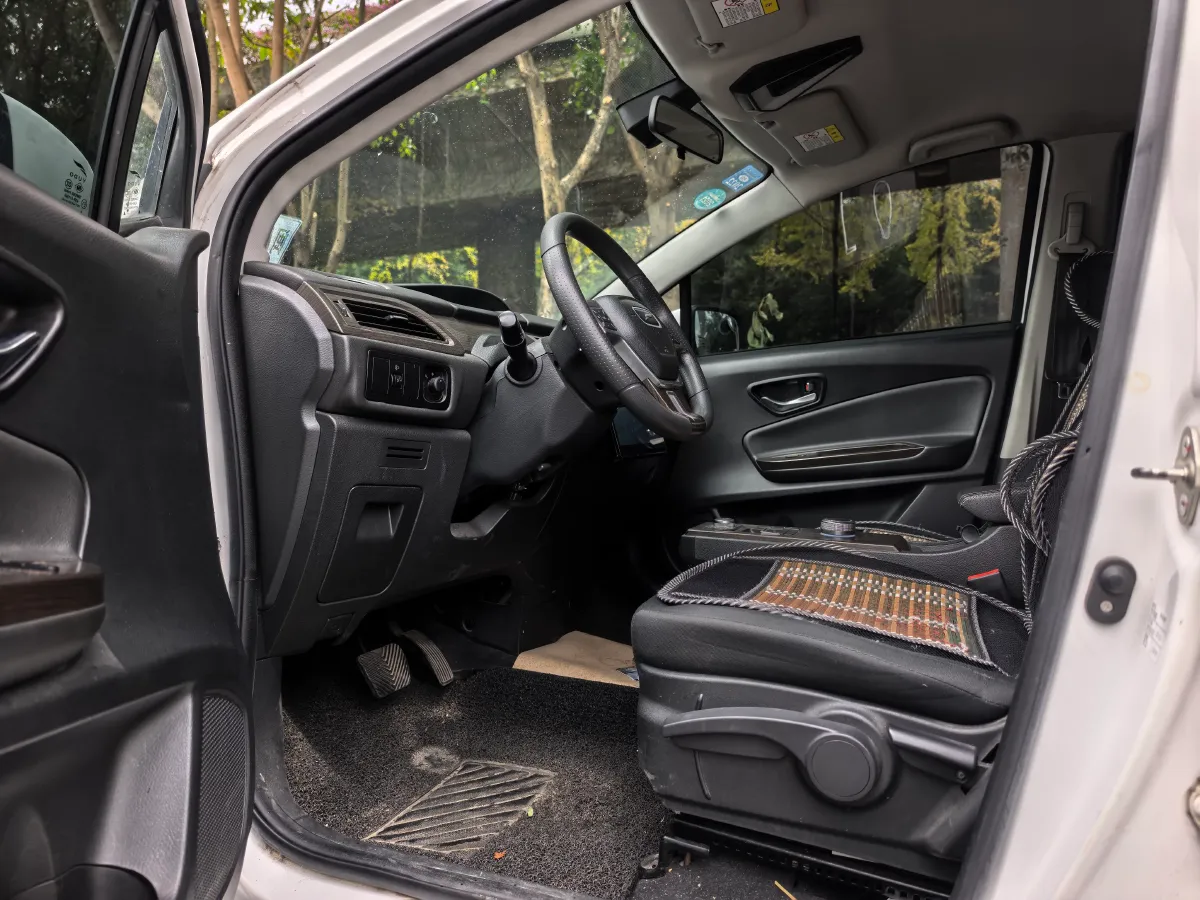 2019 DongFeng Forthing Joyear S50 1.6L 122HP L4 CVT,autocango,china used car exporter,china ev exporter,chinese used car exporter,chinese used ev exporter