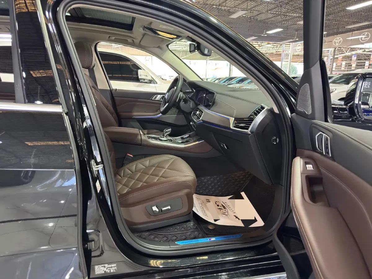 2022 BMW X5 2.0T 245HP L4 8AT,autocango,china used car exporter,china ev exporter,chinese used car exporter,chinese used ev exporter