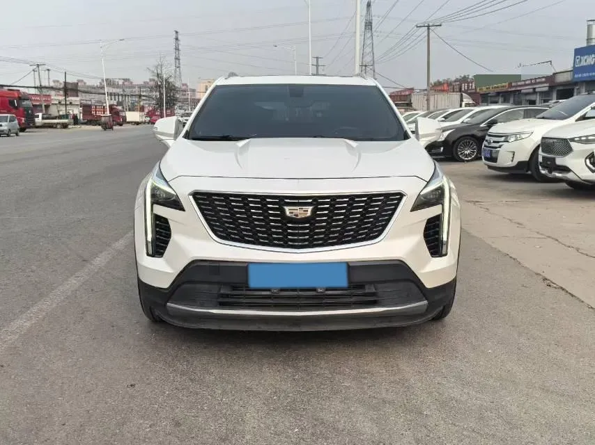 2020 Cadillac XT4 2.0T 237HP L4 9AT,autocango,china used car exporter,china ev exporter,chinese used car exporter,chinese used ev exporter