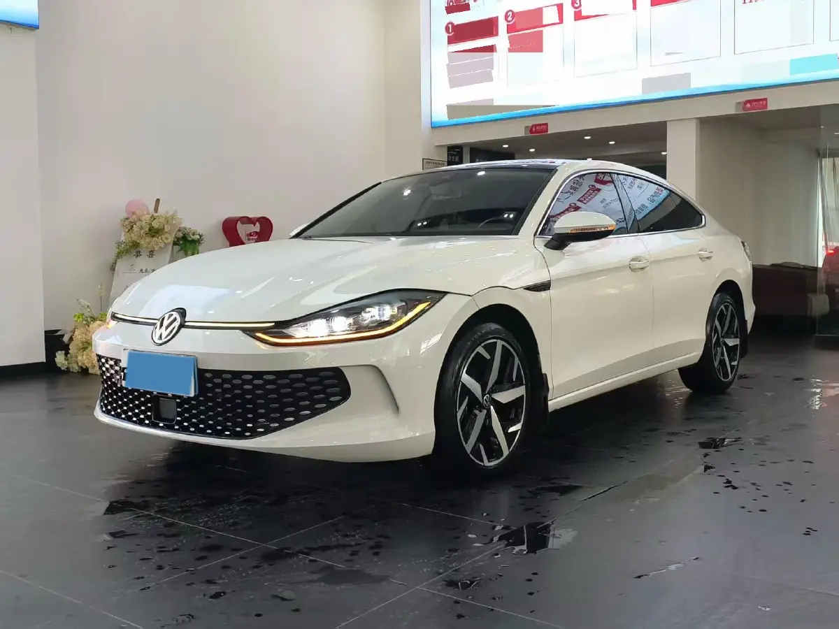 2024 Volkswagen Lamando 1.4T 150HP L4 7DCT