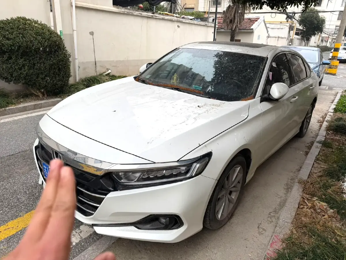 2022 Honda Accord 1.5T 194HP L4 CVT