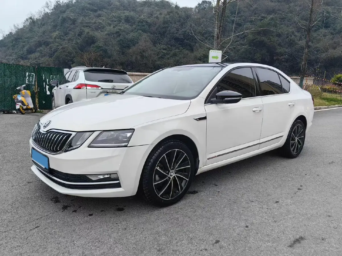 2019 Skoda Octavia 1.4T 150HP L4 7DCT