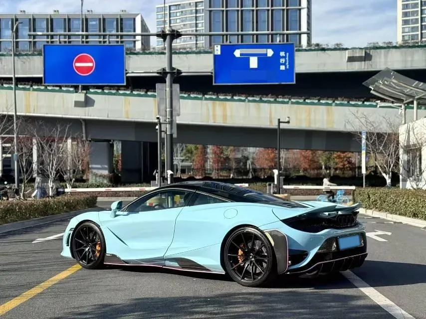 2017 McLaren 720S 4.0T 720HP V8 7DCT,autocango,china used car exporter,china ev exporter,chinese used car exporter,chinese used ev exporter