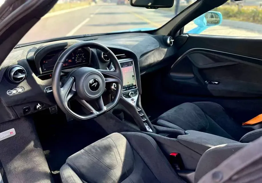 2017 McLaren 720S 4.0T 720HP V8 7DCT,autocango,china used car exporter,china ev exporter,chinese used car exporter,chinese used ev exporter