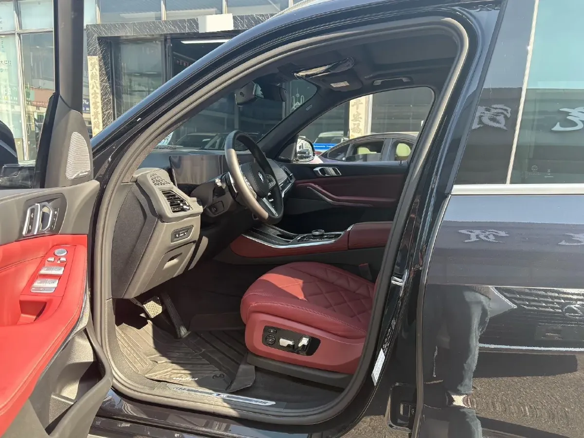 2023 BMW X5 3.0T 381HP L6 8AT,autocango,china used car exporter,china ev exporter,chinese used car exporter,chinese used ev exporter