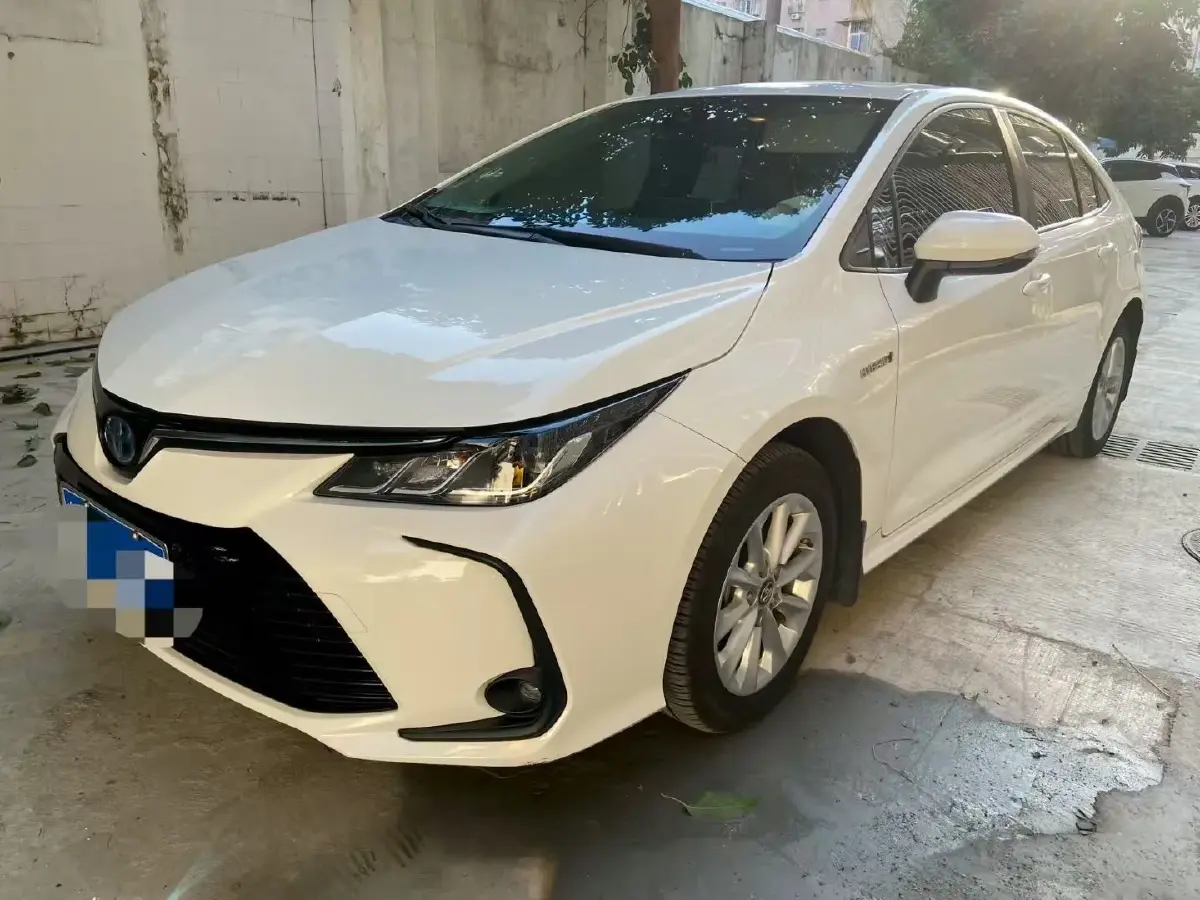 2021 Toyota Corolla 1.8L 98HP L4 E-CVT Hybrid