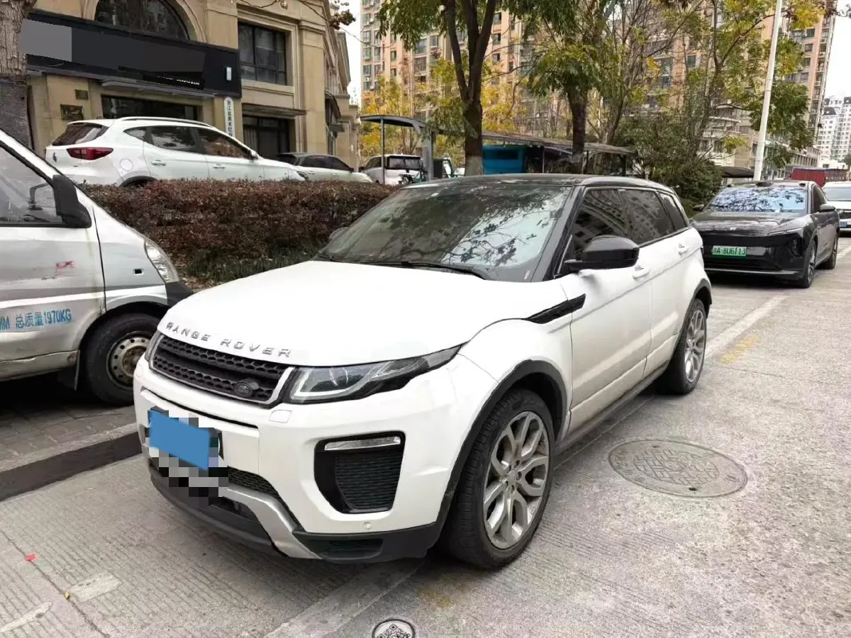 2018 Land Rover Range Rover Evoque 2.0T 241HP L4 9AT