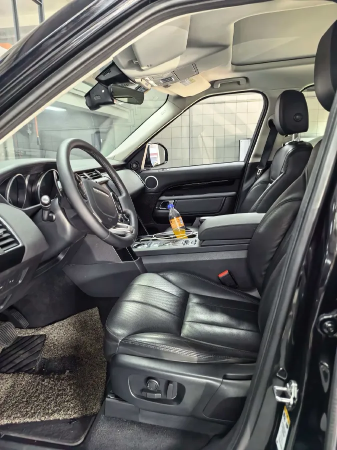 2019 Land Rover Discovery 3.0T 340HP V6 8AT,autocango,china used car exporter,china ev exporter,chinese used car exporter,chinese used ev exporter